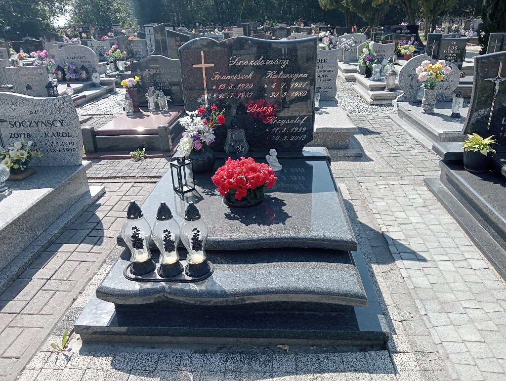 Grób Krzysztof Bury